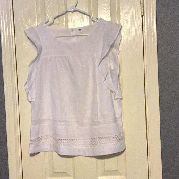Old Navy white ruffled blouse - Picture 1 of 1